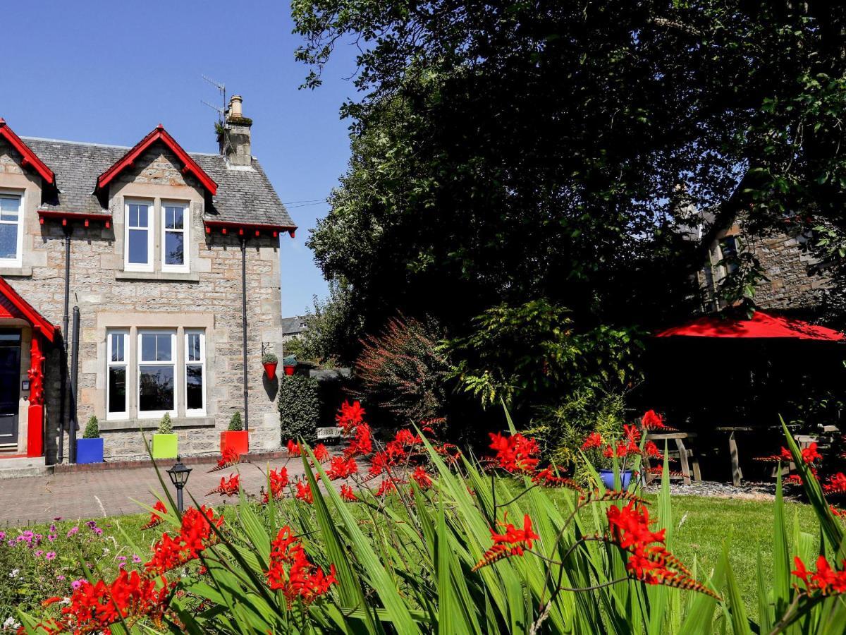 Roseburn Villa Pitlochry Exterior photo
